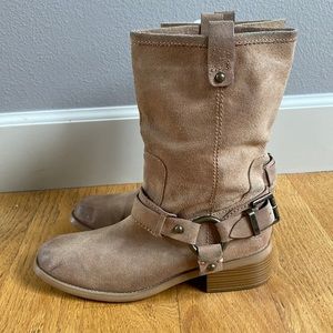 Jessica Simpson Tan suede western boots🔴Damaged
